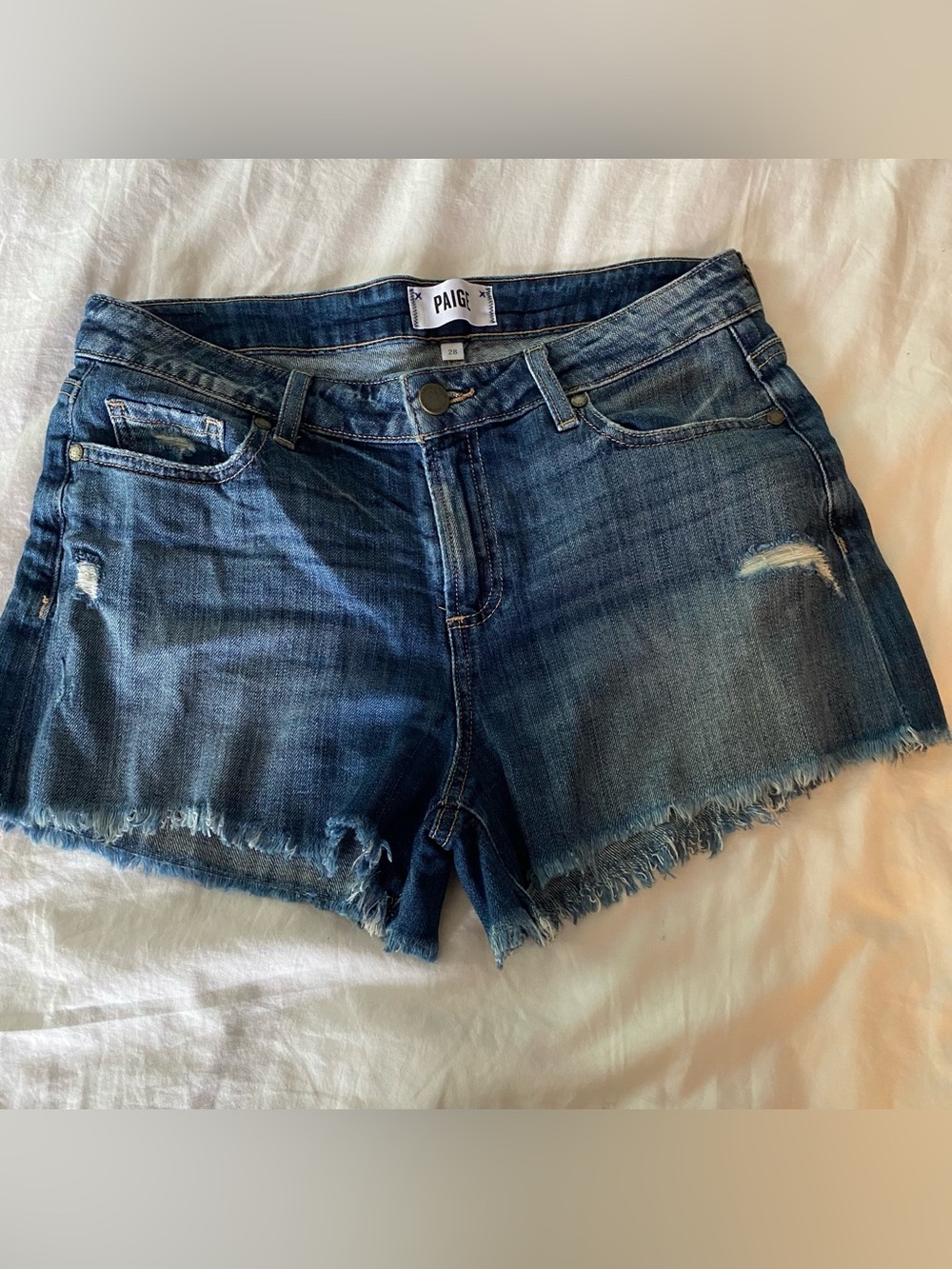 Paige Daryn Cut Off Jean Shorts 28 6 Distressed Denim Vacation Frayed  Hem Blue